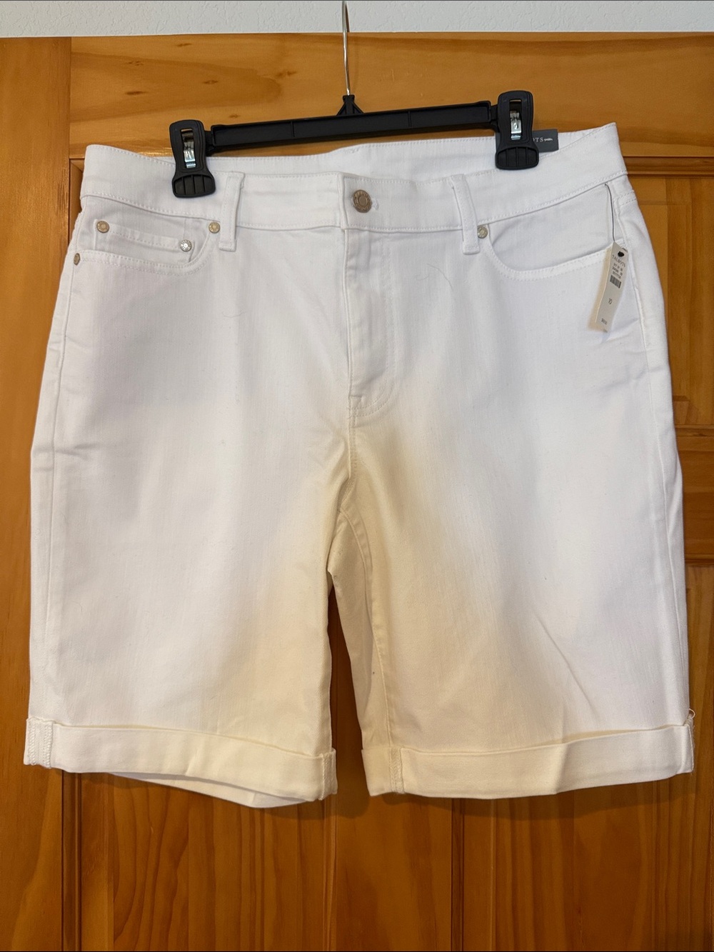 Talbots Flawless “Girlfriend” Shorts - Sz 10 - NWT